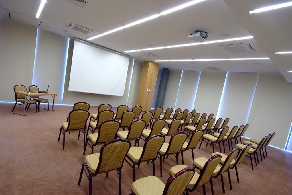 Hp Park 3* Olsztyn (Warmian-Masurian)