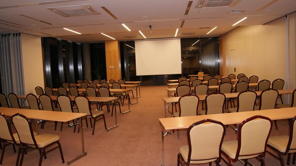 Hp Park 3* Olsztyn (Warmian-Masurian)