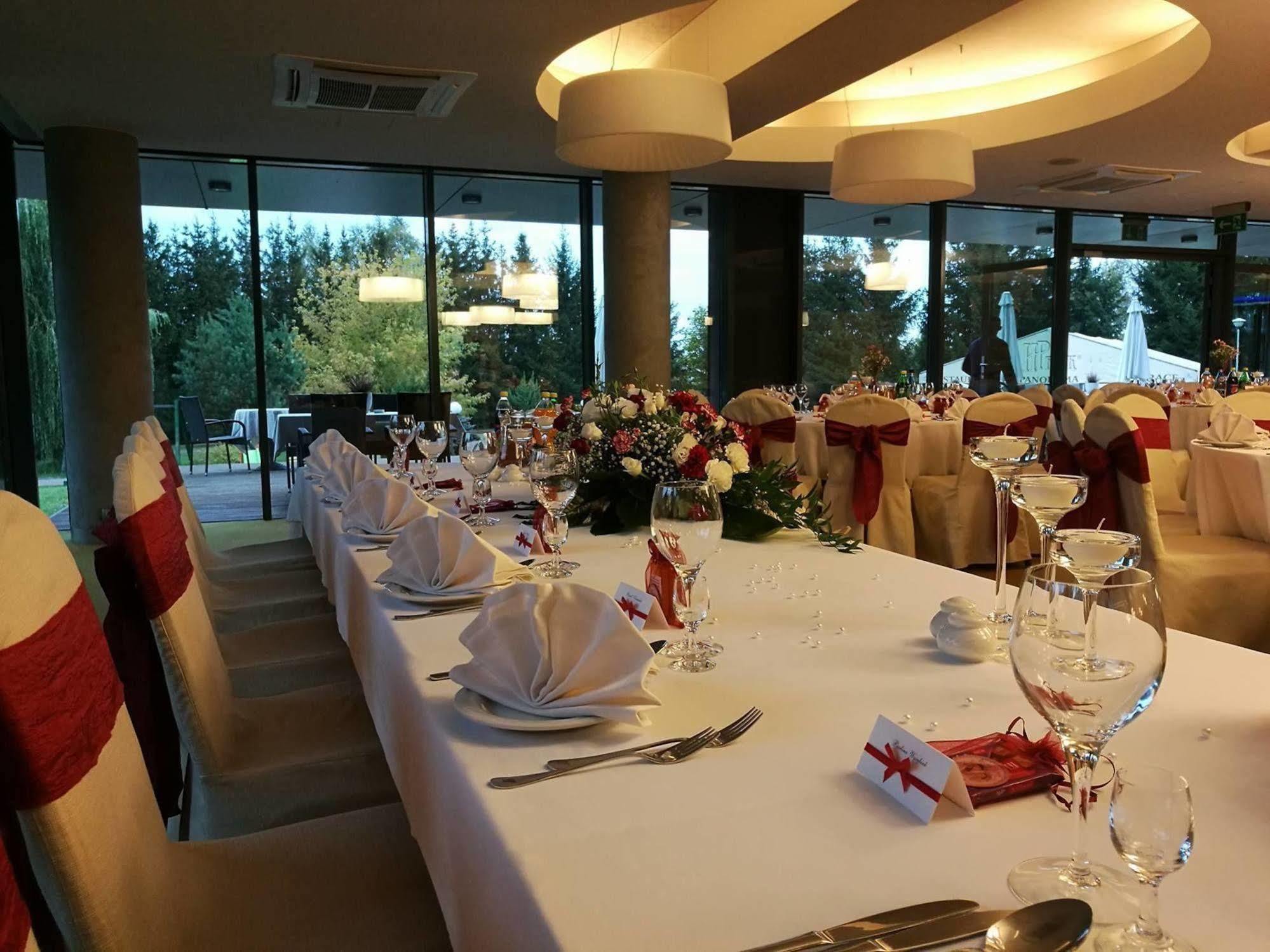 Hp Park Hotel